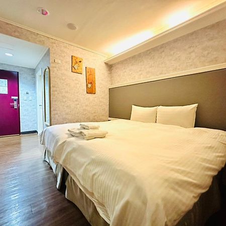 Elizabeth Hotel Đài Trung Ngoại thất bức ảnh