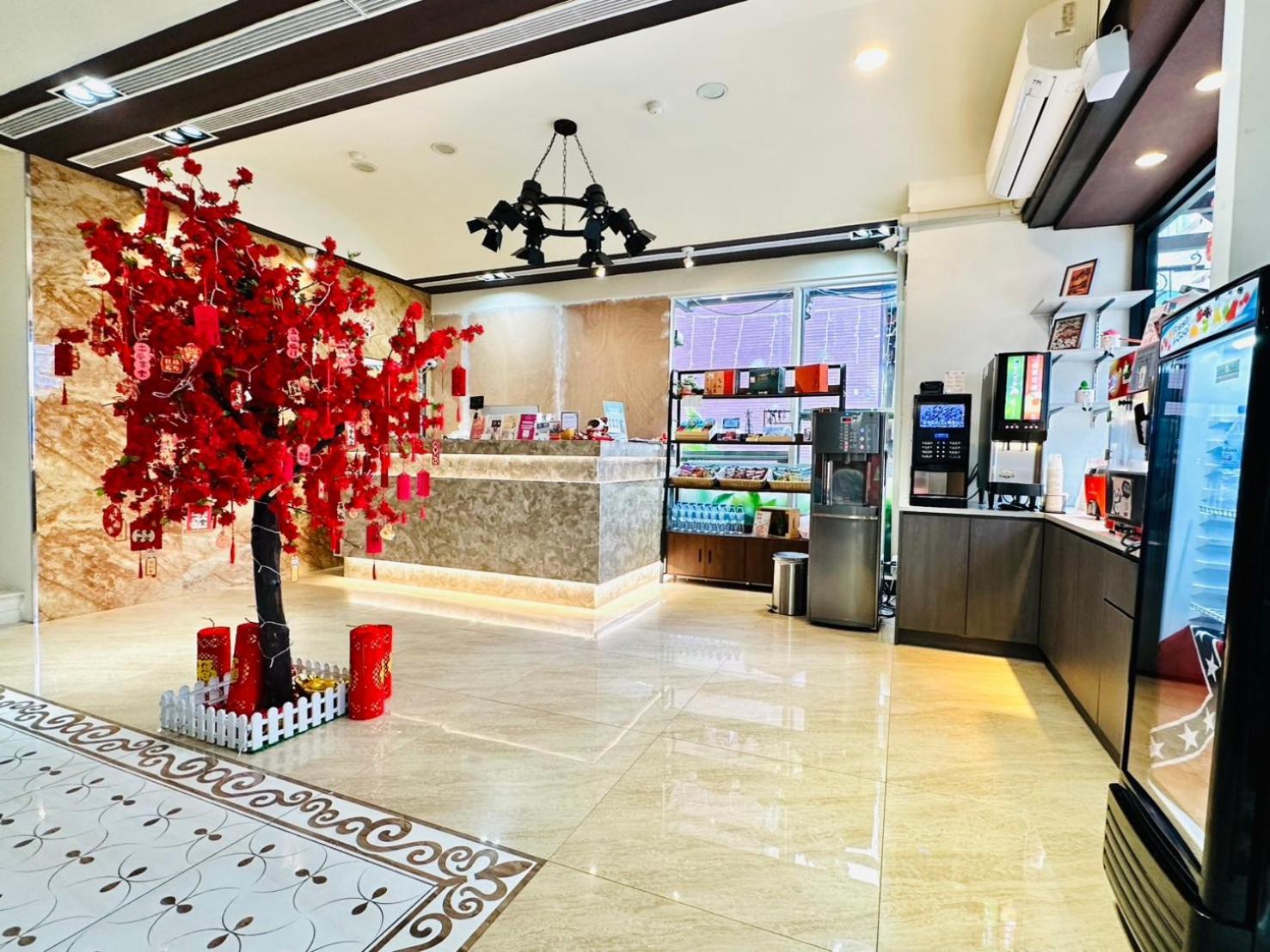 Elizabeth Hotel Đài Trung Ngoại thất bức ảnh