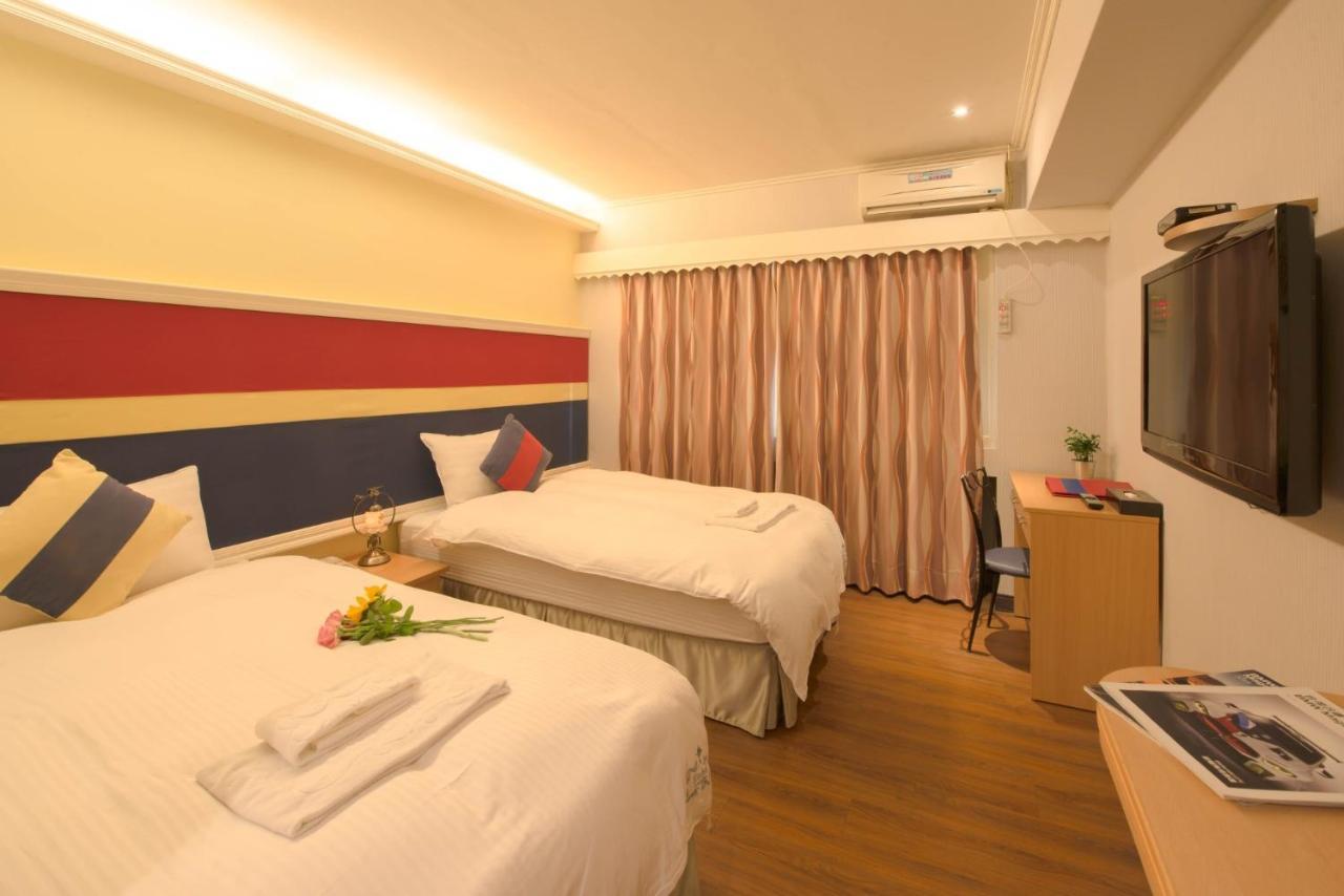 Elizabeth Hotel Đài Trung Ngoại thất bức ảnh